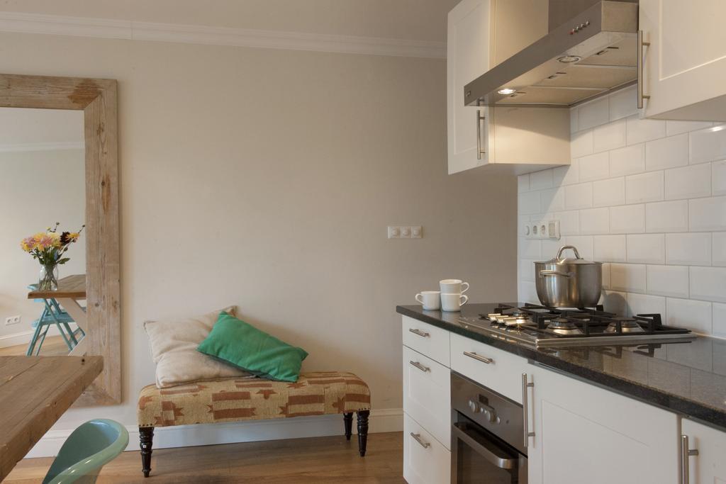 Canal Studio Apartment Amsterdam Pokój zdjęcie